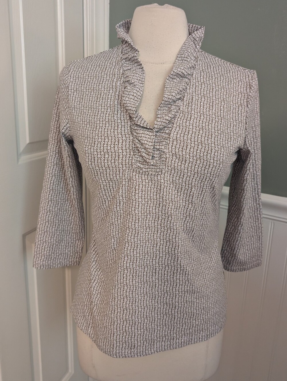 Women's J.Mclaughlin Grey Green Blouse Medium